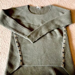 Bar lll women’s olive green sweater size S